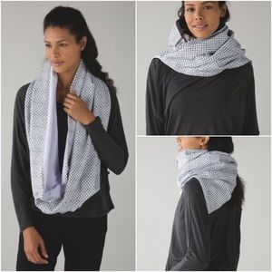 Lululemon fleece vinyasa scarf